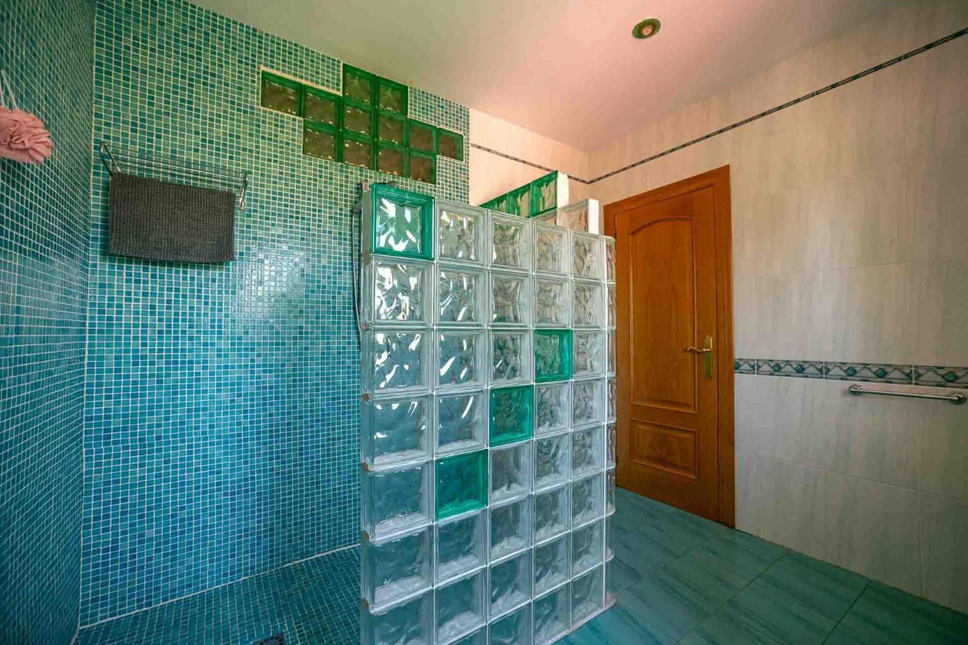 En Con Piscina En De 5000 M2 Country house *