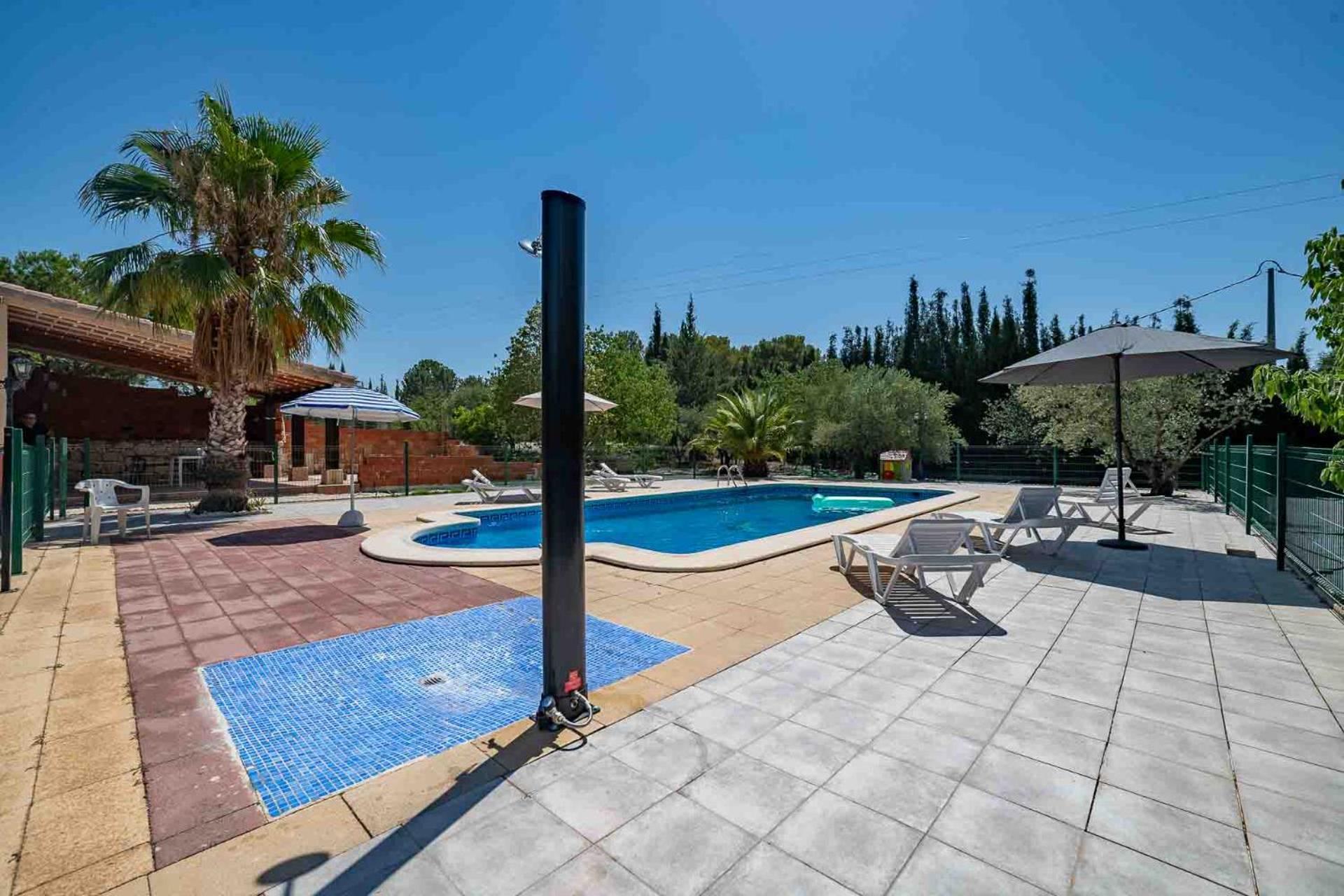 En Con Piscina En De 5000 M2 Moratalla (Murcia)