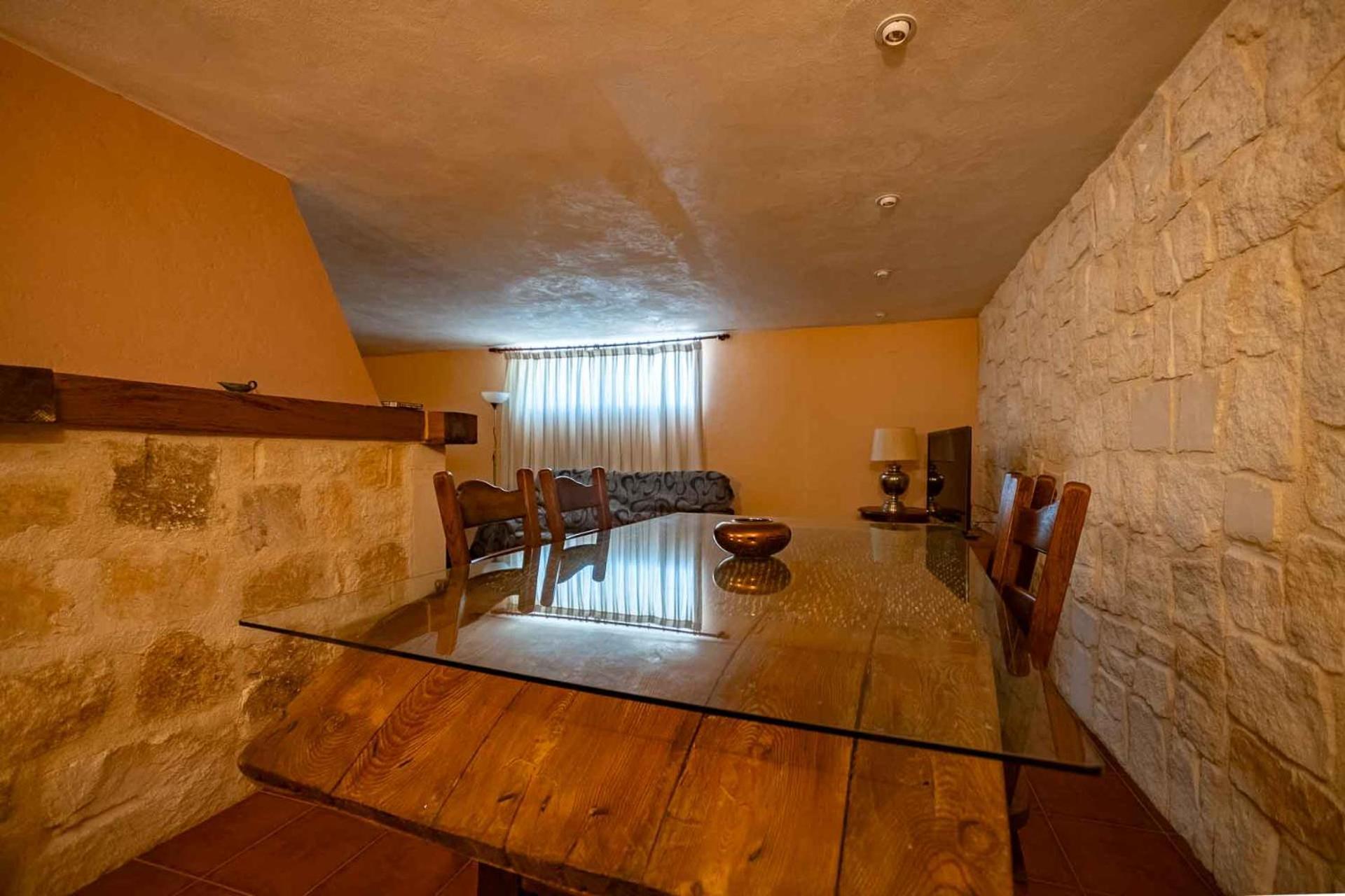 En Con Piscina En De 5000 M2 * Moratalla (Murcia)